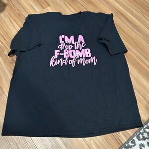 Graphic Mom Tee Size XL